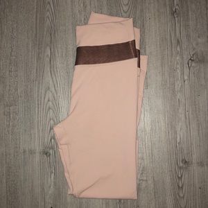Demi Lovato Fabletics Pink Leggings NEVER WORN